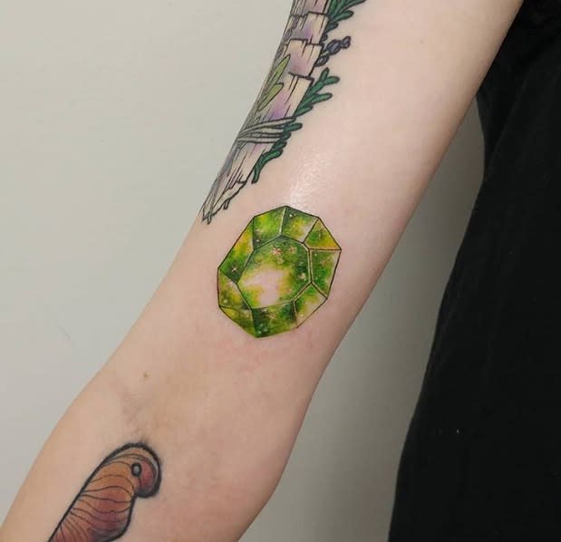 23 Impressive Emerald Tattoo Ideas [2024 Inspiration Guide]